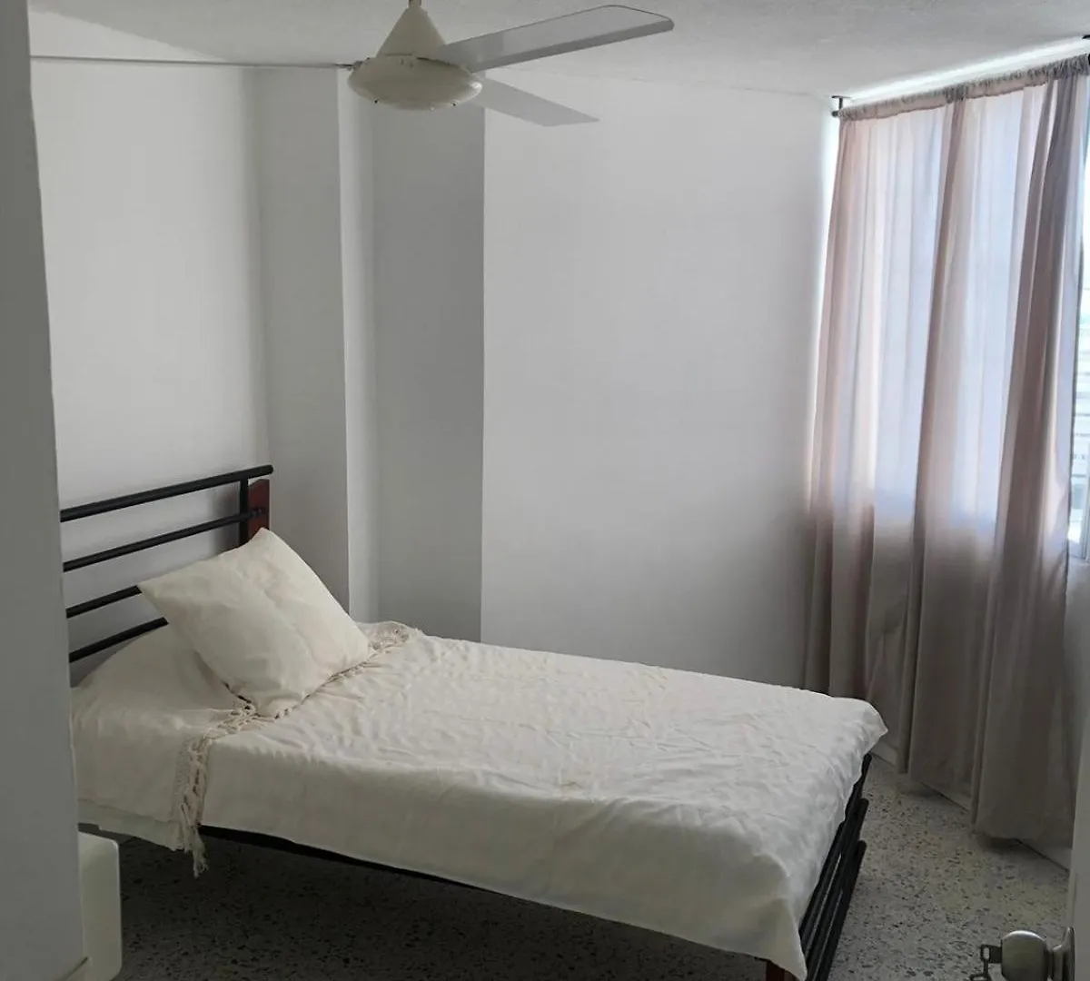 Apartamento Cerca A La Playa! Санта-Марта Апартаменты